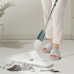 FLOOR MOP WITH WATER SPRAY  TECHNOLOGY